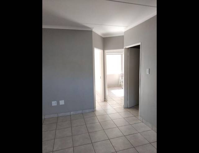 2 BEDROOM PROPERTY TO RENT IN DIE BULT